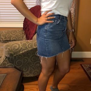 H&M denim skirt SIZE: 2